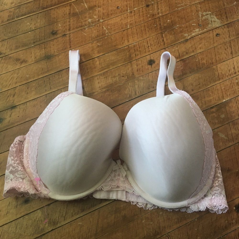 Victoria’s Secret Dream Angel perfect coverage bra